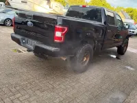 Gebraucht Ford V8 401 PS (294 kW) 2018 Schwarz Pickup