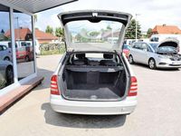 Gebraucht Mercedes C220 Classic 150 PS (110 kW) 2006 Iridiumsilber metallic Kombi