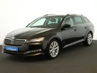 Gebraucht Skoda Superb Style 150 PS (110 kW) 2023 Black magic perleffekt Kombi