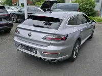 Gebraucht VW Arteon R-line 200 PS (147 kW) 2023 Pyritsilber metallic Coupé