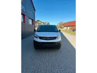 Gebraucht Opel Vivaro Selection 102 PS (75 kW) 2023 Casablancaweiss/glacier/arctic w Van / Kleinbus