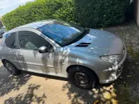 Gebraucht Peugeot 206 88 PS (64 kW) 2004 Silber Kleinwagen
