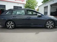 Gebraucht VW Golf VIII R-line 131 PS (96 kW) 2022 Grau Kombi