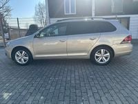 Gebraucht VW Golf VII Match 105 PS (77 kW) 2013 Moon rock silver metallic Kombi