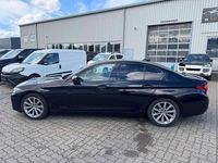 Gebraucht BMW 520 190 PS (139 kW) 2023 Black sapphire metallic Limousine