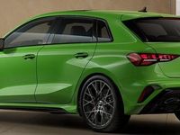 Neu Audi RS3 Ambiente 400 PS (294 kW) 2026 Kyalamigrün Limousine