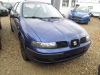 gebraucht Seat Leon 1.6i 105ps blau met evt -winter auto