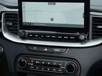 Gebraucht Kia Ceed Spirit 140 PS (102 kW) 2025 Schwarz Kleinwagen