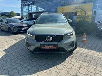 Gebraucht Volvo XC40 Core 163 PS (119 kW) 2024 Sage green metallic SUV