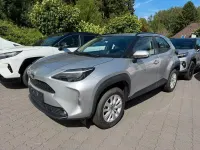 Gebraucht Toyota Yaris Cross Active 116 PS (85 kW) 2025 Silber SUV