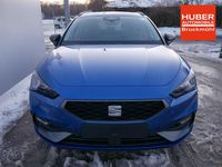 Neu Seat Leon FR 150 PS (110 kW) 2025 Saphir blau metallic Kombi