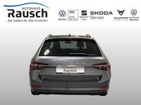 Gebraucht Skoda Superb Style 200 PS (147 kW) 2023 Grau Kombi