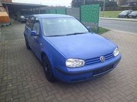 Używany VW Golf IV Edition 75 KM (55 kW) 2000 Niebieski Sedan/Limuzyna