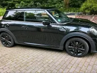 Gebraucht Mini Cooper S 178 PS (130 kW) 2023 Schwarz Kleinwagen