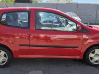 Usata Renault Twingo 76 CV (55 kW) 2009 Rosso Utilitaria