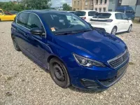 Gebraucht Peugeot 308 GT 179 PS (131 kW) 2017 Blau Limousine