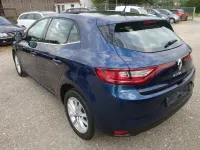 Gebraucht Renault Mégane Experience 132 PS (97 kW) 2018 Blau Limousine
