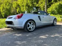Gebraucht Toyota MR2 140 PS (102 kW) 2001 Silber Cabrio