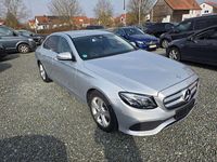 Gebraucht Mercedes E220 194 PS (142 kW) 2017 Iridiumsilber  metalliclack Limousine