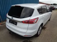 Gebraucht Ford S-MAX Titanium 150 PS (110 kW) 2018 Weiß Van / Kleinbus