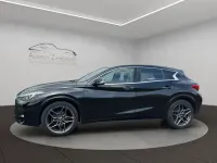 Gebraucht Infiniti Q30 Sport Tech 109 PS (80 kW) 2018 Schwarz Limousine