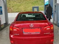 Gebraucht Lexus IS220 177 PS (130 kW) 2008 Rot Limousine