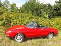 Gebraucht Alfa Romeo Spider 126 PS (92 kW) 1976 Rot Cabrio