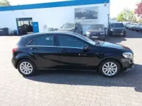 Gebraucht Mercedes A180 Style 122 PS (89 kW) 2016 Nachtschwarz Kleinwagen
