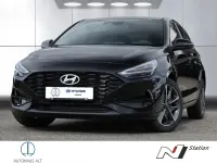 Gebraucht Hyundai i30 Advantage 140 PS (102 kW) 2025 Schwarz Limousine