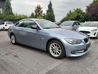 Gebraucht BMW 318 Comfort Edition 143 PS (105 kW) 2010 Blau Coupé