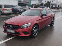 Gebraucht Mercedes C220 194 PS (142 kW) 2019 Rot Kombi