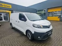 Gebraucht Toyota Proace Comfort 116 PS (85 kW) 2017 Weiß Van / Kleinbus