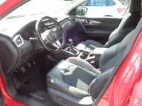 Gebraucht Nissan Qashqai Tekna 159 PS (116 kW) 2019 Rot SUV