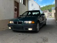 Gebraucht BMW 318 113 PS (83 kW) 1991 Grün Limousine