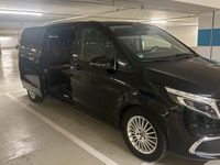 Gebraucht Mercedes V300 237 PS (174 kW) 2022 Schwarz Van / Kleinbus