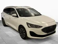 Gebraucht Ford Focus Titanium 160 PS (117 kW) 2022 Frozen white Kombi