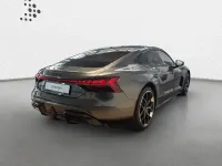 Neu Audi e-tron GT quattro Performance 550 kW (748 PS) 2026 6y daytonagrau perleffekt Limousine