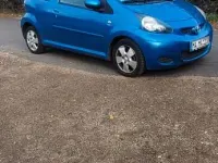 Gebraucht Toyota Aygo 68 PS (50 kW) 2009 Blau Kleinwagen