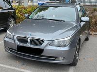 Gebraucht BMW 525 197 PS (144 kW) 2010 Grau Kombi