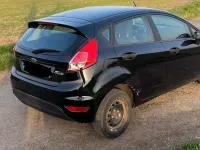 Gebraucht Ford Fiesta Ambiente 60 PS (44 kW) 2015 Schwarz Kleinwagen