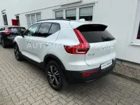 Gebraucht Volvo XC40 Plus 197 PS (144 kW) 2024 Weiß SUV
