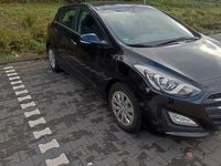 Gebraucht Hyundai i30 110 PS (80 kW) 2017 Schwarz Limousine