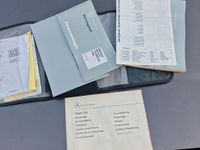 Gebraucht Mercedes 200 75 PS (55 kW) 1992 Violet Limousine