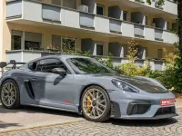 Gebraucht Porsche Cayman GT4 500 PS (367 kW) 2024 Grau Coupé