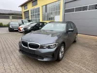 Gebraucht BMW 320 Advantage 163 PS (119 kW) 2022 Mineralgrau metallic Kombi