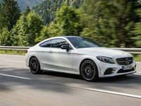 Gebraucht Mercedes C300 AMG line 258 PS (189 kW) 2018 Weiß Coupé