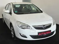 Gebraucht Opel Astra Design Edition 87 PS (63 kW) 2012 Weiß Limousine