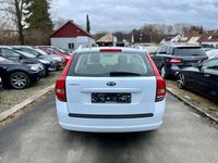 Gebraucht Kia Ceed GT 125 PS (91 kW) 2012 Weiß Kombi