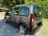 Gebraucht Peugeot Partner 99 PS (72 kW) 2017 Van / Kleinbus