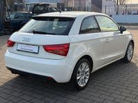 Gebraucht Audi A1 Ambition 122 PS (89 kW) 2010 Weiß Kleinwagen